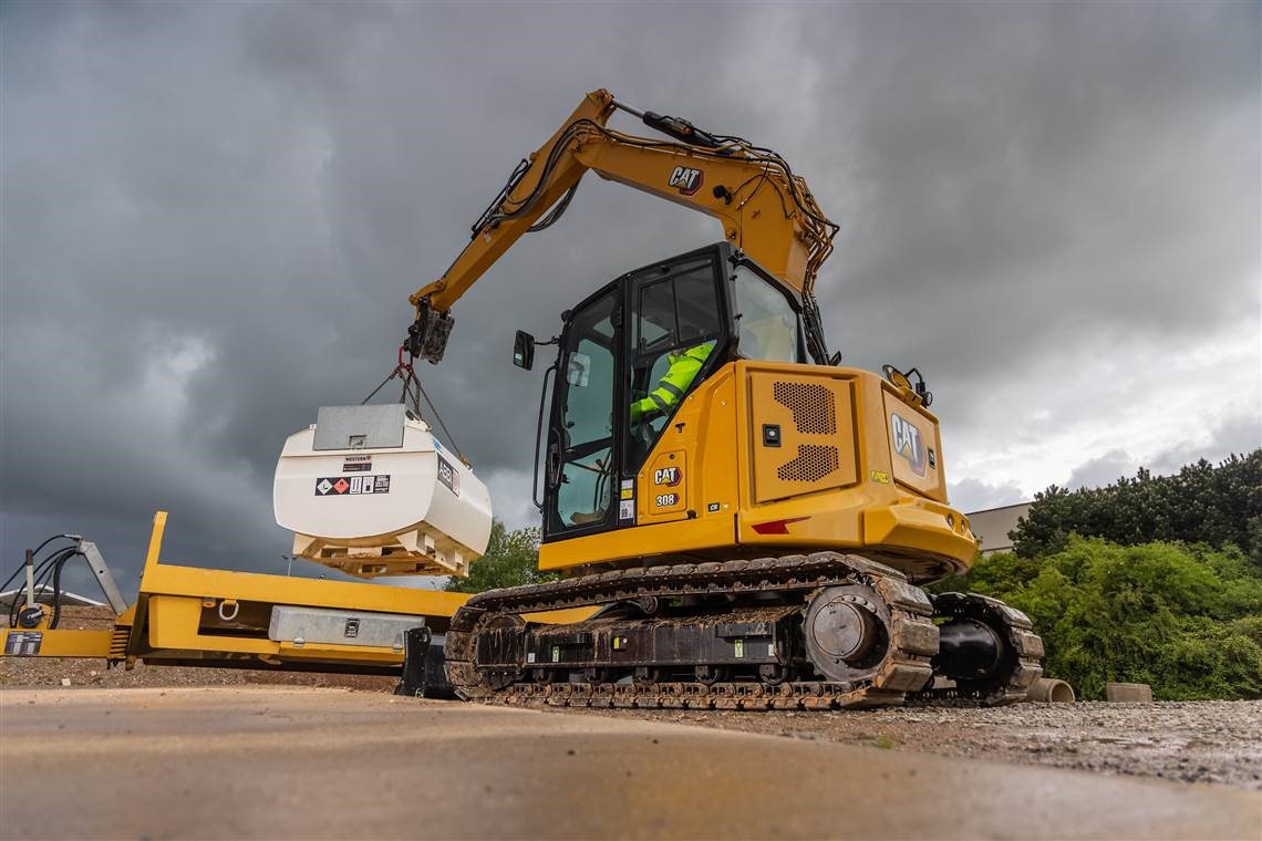 Máy xúc thế hệ mới của hãng CAT